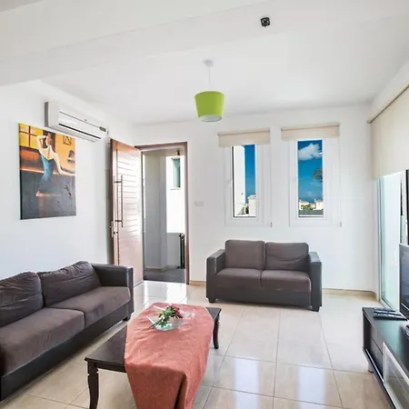 Beautiful With Private Pool, 1223 *