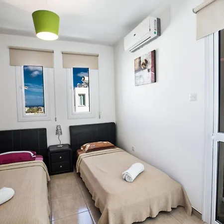 Βίλα Beautiful With Private Pool, 1223 *