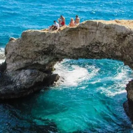 Beautiful With Private Pool, 1223 *