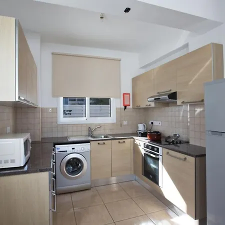 Beautiful With Private Pool, 1223