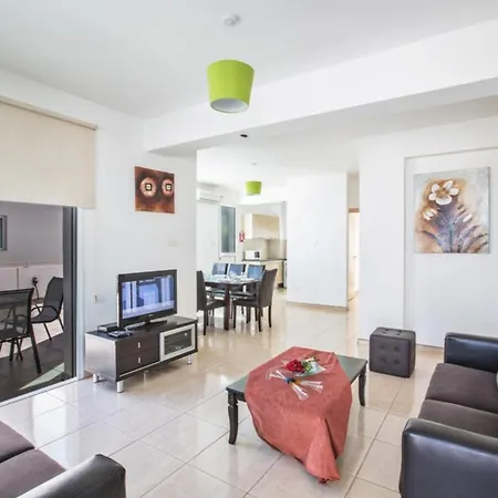 ヴィラ Beautiful With Private Pool, 1223 パラリムニ